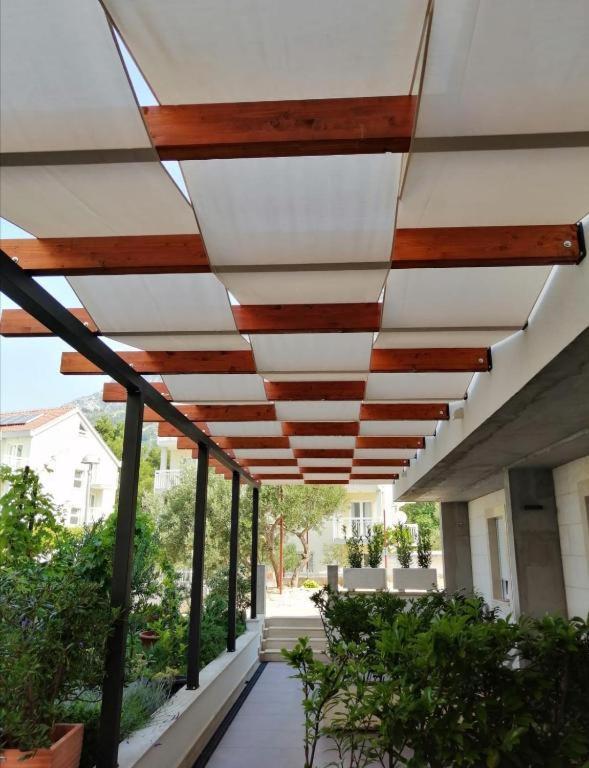 Apartmani Adria 2 Baška Voda المظهر الخارجي الصورة
